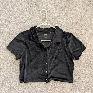 PACSUN black cropped button up size L ribbed velvet